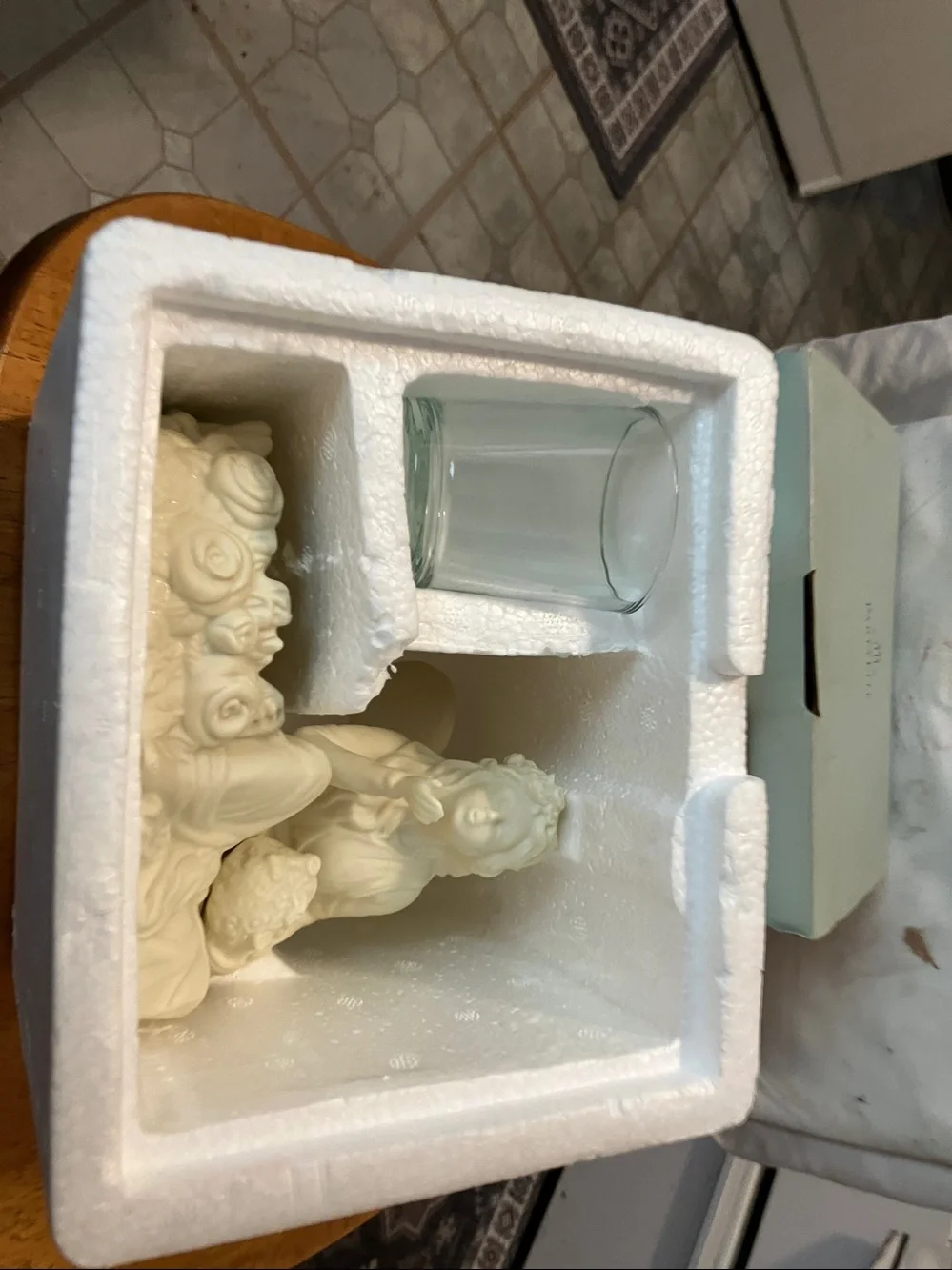 New. Partylite porcelain bisque. Cream 5”- 8” angel. Arianna with votive - Picture 11 of 11
